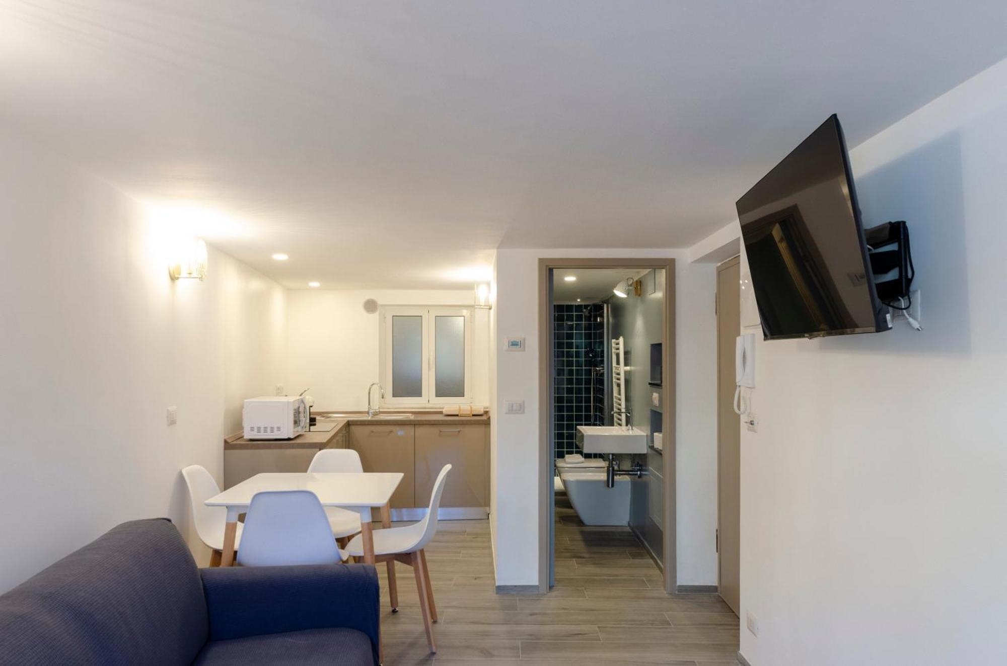 Castelli'S Apartmetnts Fico 1 Genova Esterno foto